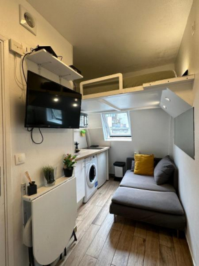 Cosy Studio near Champs-Elysées - Arc de Triomphe